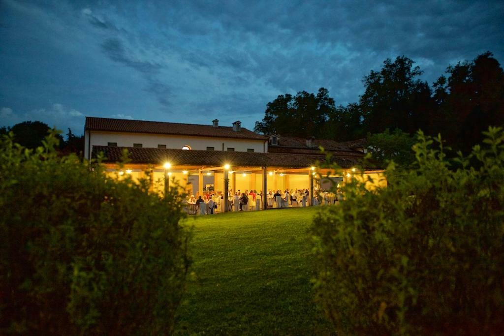 Locanda Perinella Castelgomberto Extérieur photo